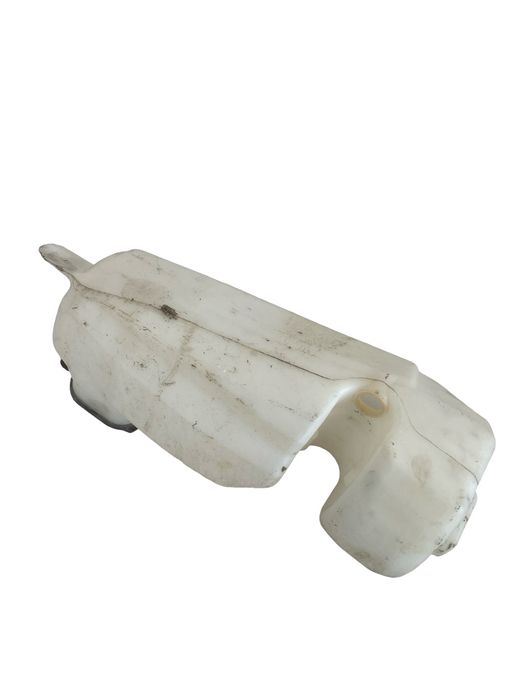 Vas Lichid De Spalare Parbriz Dacia Duster 2010 - > 1.5Dci 820021000