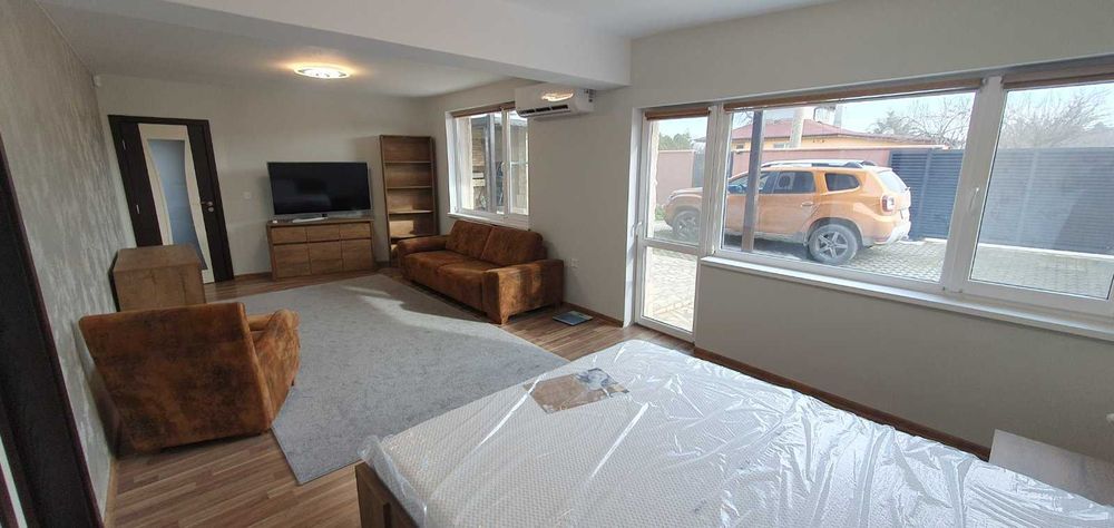 Продава се Къща в с. Плачидол, Област Добрич - 200 кв.м за 925 €/кв.м - Снимка #8