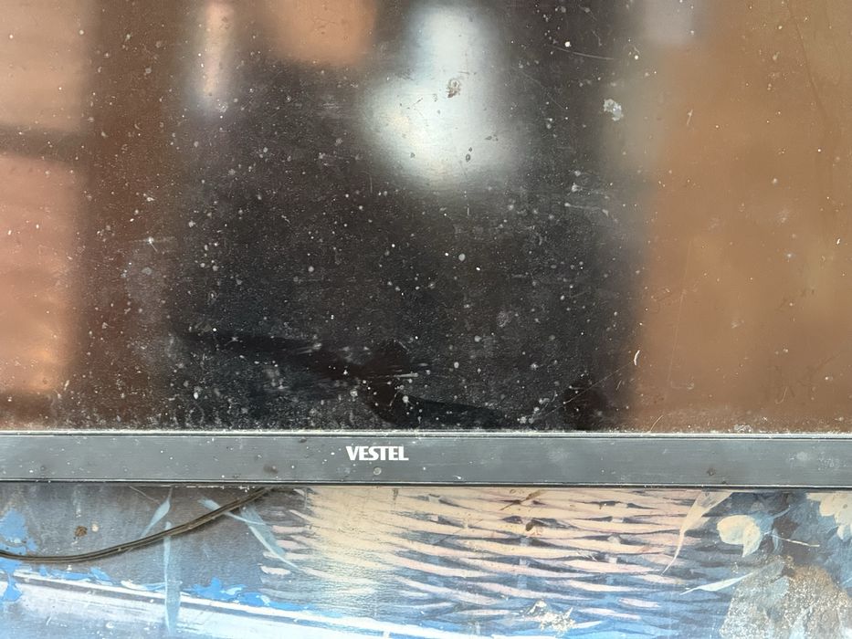 Телевизоры на запчасти