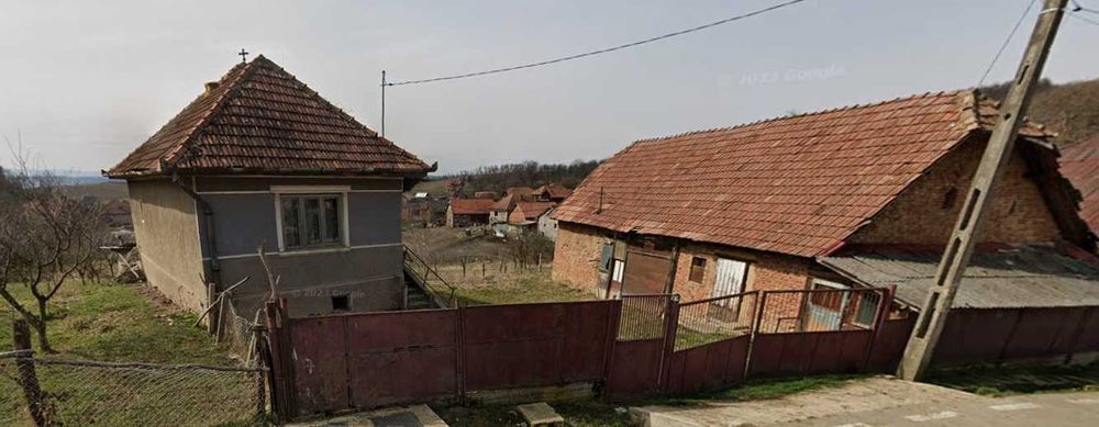 Casa si anexa cu teren si gradina generoasa - Oportunitate unica!