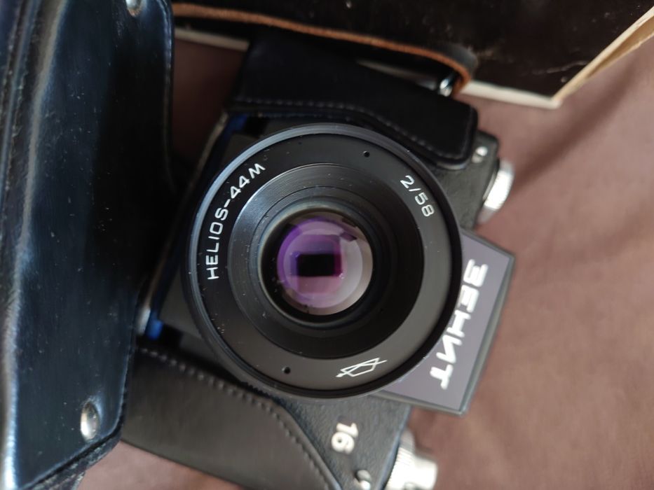 SLR Zenit 16 cu obiectiv Helios