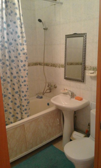 Продам 1-ком. Кв. Центр.