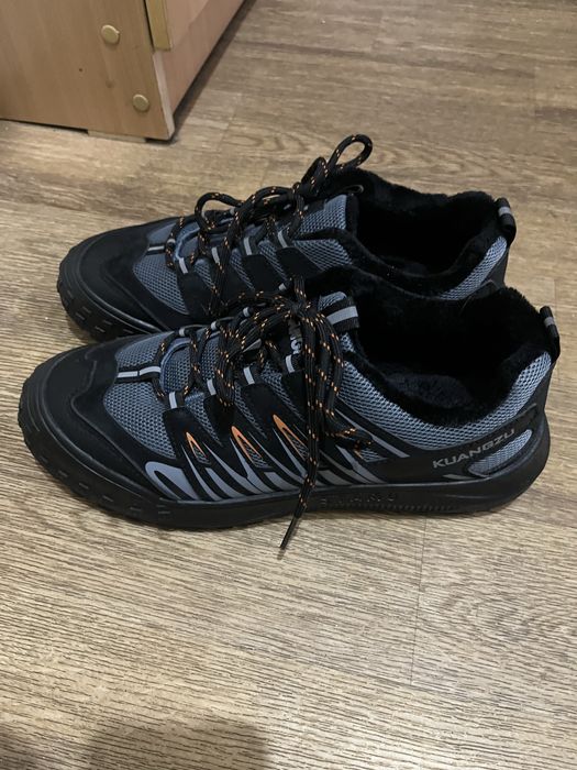 кроссовки зимние