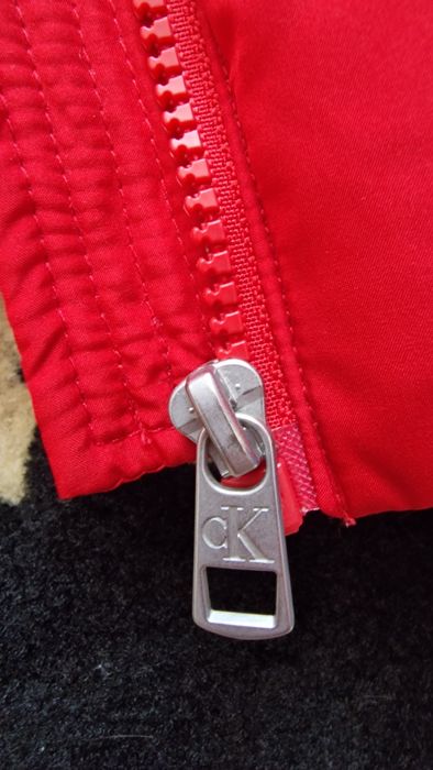Geaca Calvin Klein.