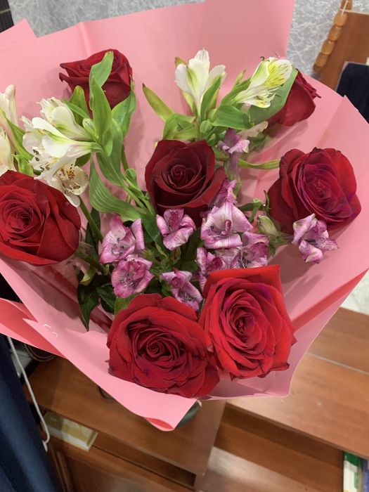 Цветы продам, срочно!