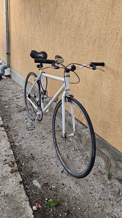 Vând Bicicleta Tip Semicursiera