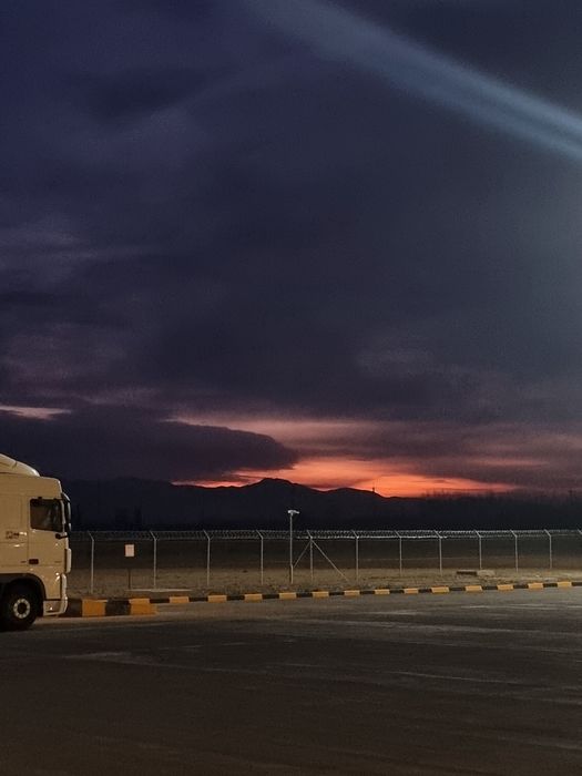 Samsung S21 ultira holati idiyal kareyadan kelgan 2 yil bo‘ldi