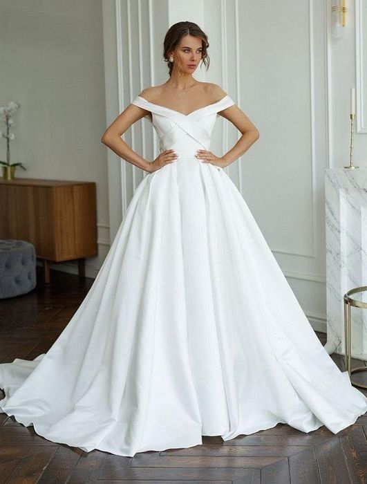 Продам дизайнерское свадебное платье