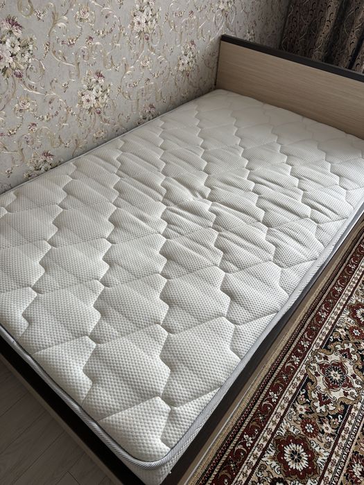 Матрац односпальный бу