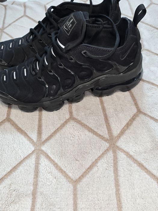 Vapormax plus barbati