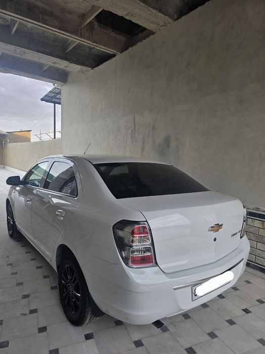 Cobalt midnight sotiladi.