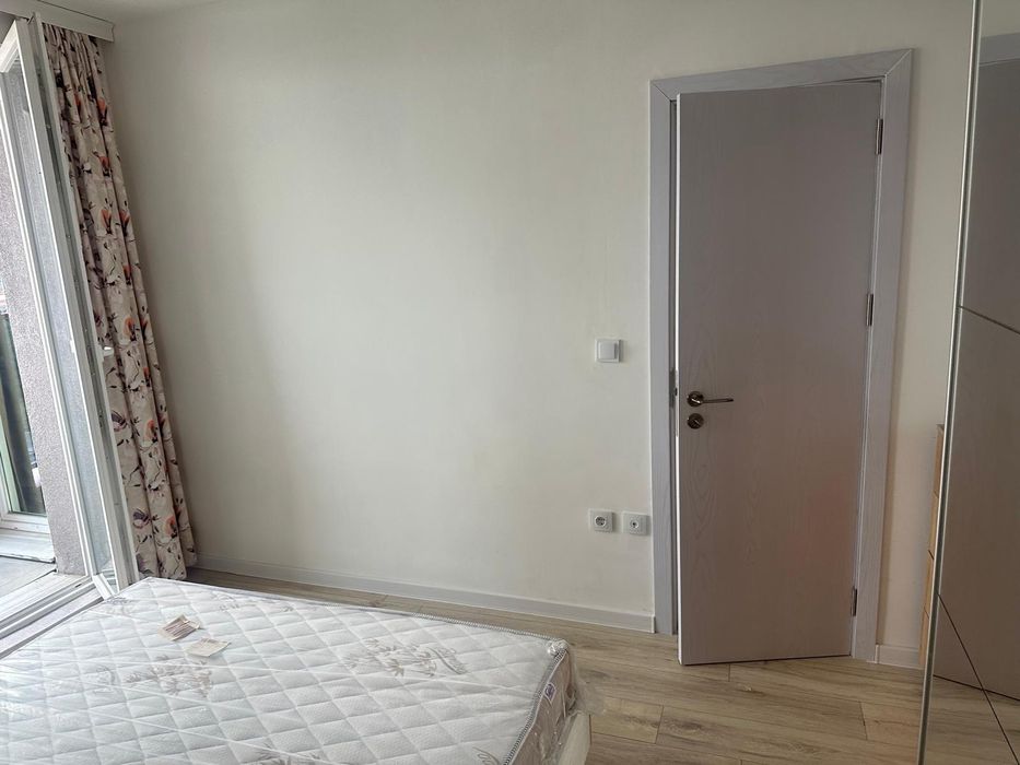 Дава се под наем Тристаен апартамент в Пловдив, Кършияка - 66 кв.м за 459 € - Снимка #2