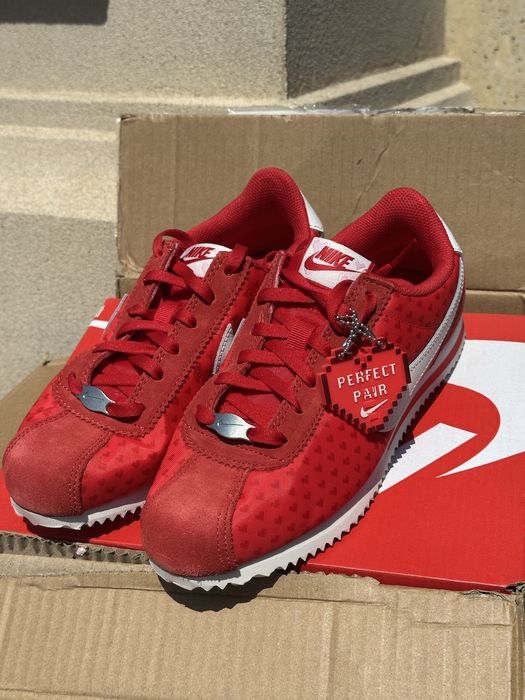 Кроссовки Nike Cortez Red Valentine