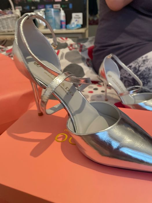 Туфли серебряные высокие