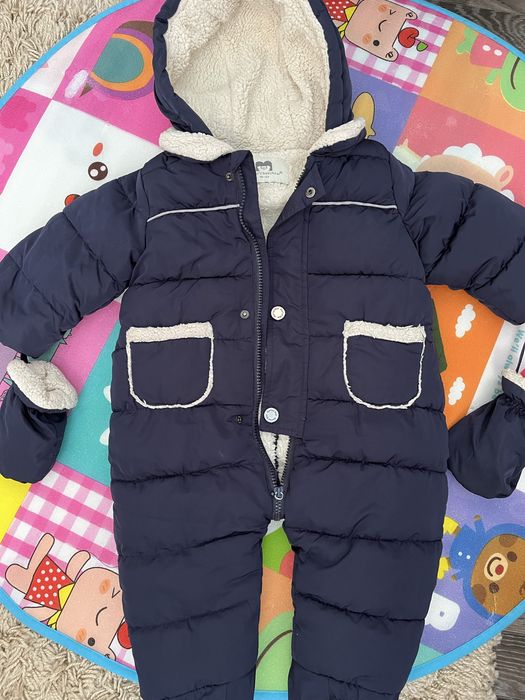 Продам детские комбинезоны