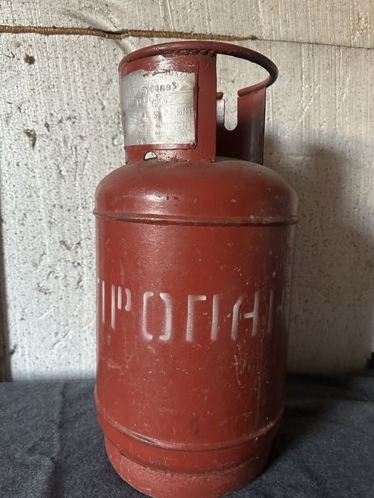 Продам газ балон