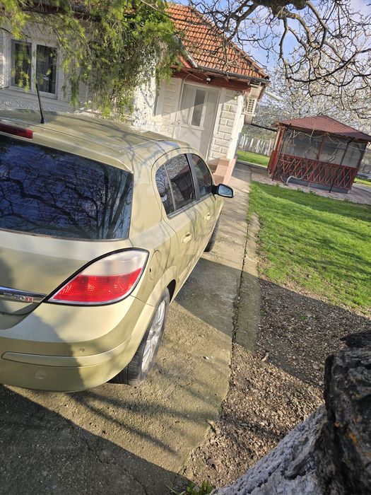 OPEL Astra 2005 — imagine 2