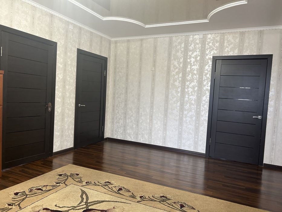 Продам межкомнатные двери б/у