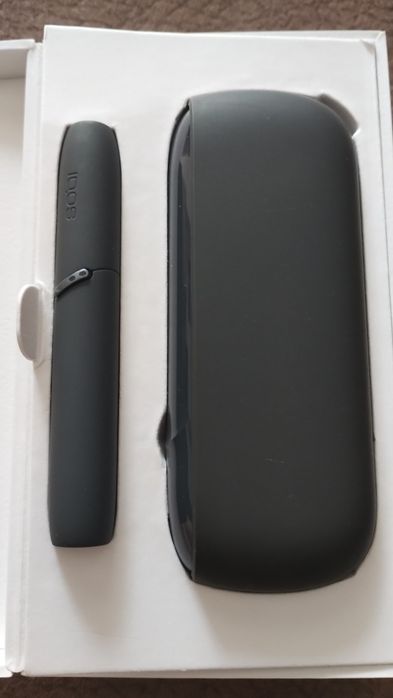 IQOS dispozitiv cu accesorii