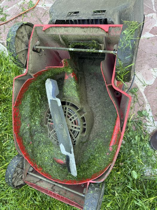 Продам газонокосилку MTD 1400