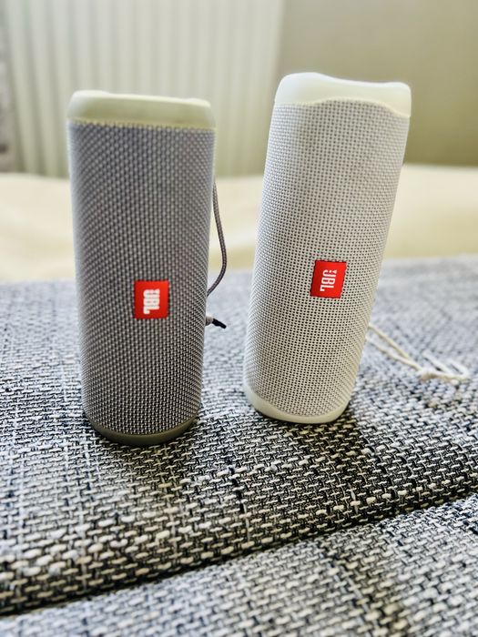 Vând boxe JBL Flip 3/JBL  Flip 5 ca Noi