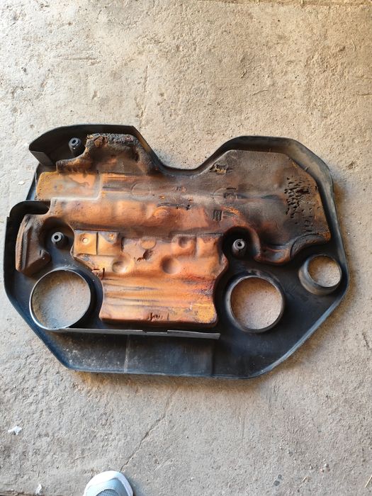 Капак за Мазда primacy