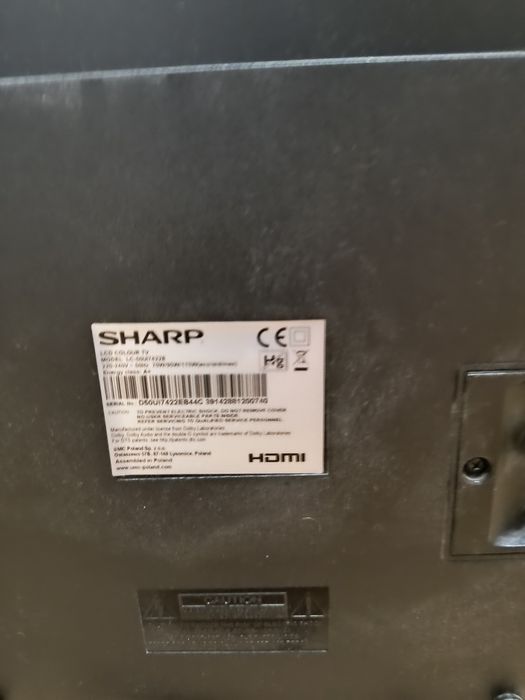 Sharp Smart TV model 50UI7422E  -  4K -127 cm diagonala