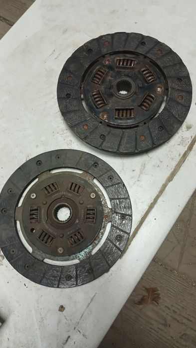 Продаи ступица переднии ваз сборе