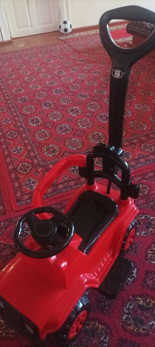 Detskiy krovat, kolyaska, xadunok, velosiped va qolgan anjomlari sotil