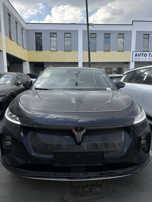 Voyah karij 2024 yengi nasiya savdo bor.Naxt va percheslineya mavjud.