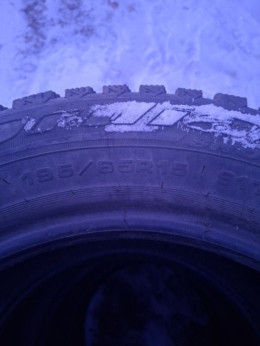 Зимние шины  б/у  195/65/15