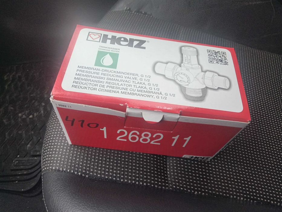 Reductor presiune cu membraana