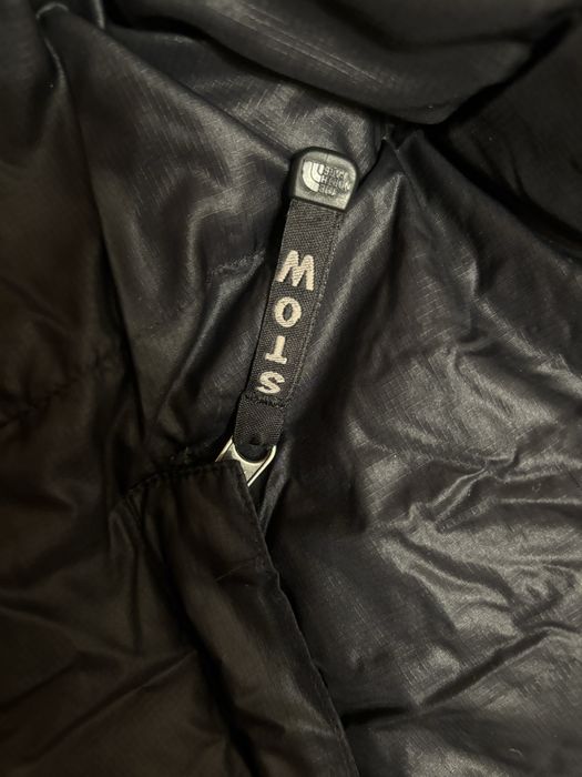 Продам  куртку …………………..