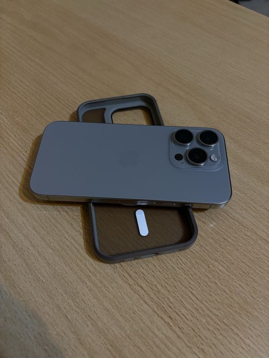 iphone 15pro Natural Titanium