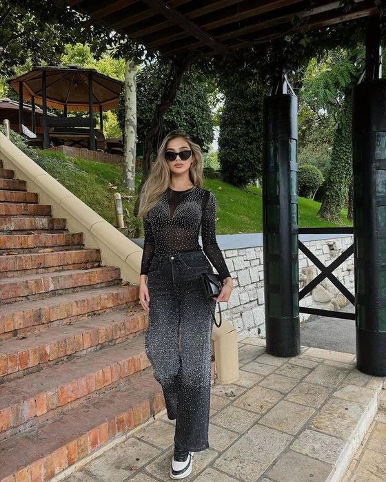 Черни лъскави дънки