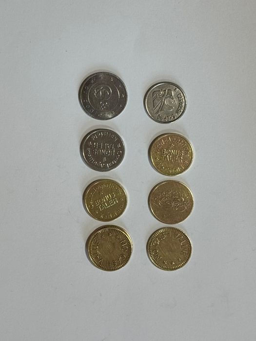 Vând bancnote si monede vechi