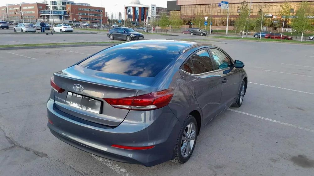А/м Hyundai Elantra