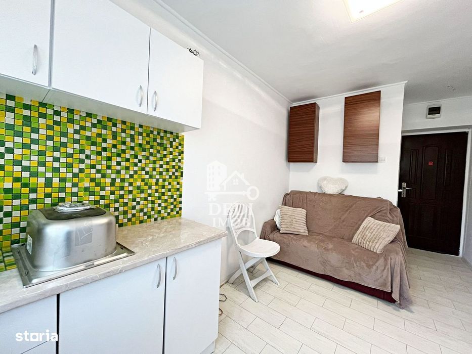 Apartament 1 camere de vânzare in zona Rogerius, Oradea