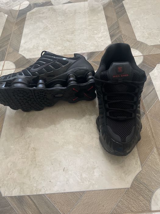 Nike shox marimea 43