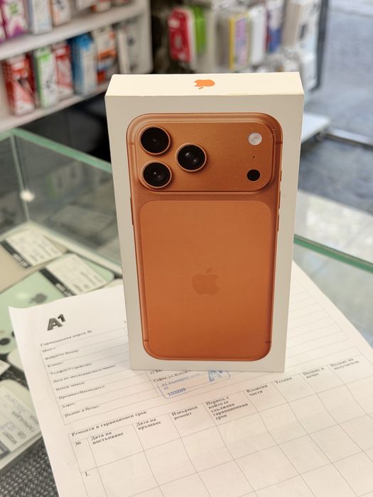 Apple iPhone 17 Pro Max 256GB Orange Чисто Нов!