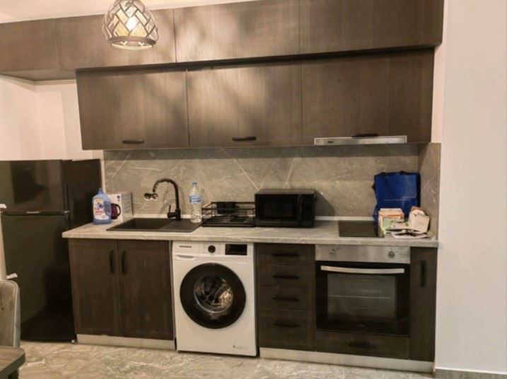 Дава се под наем Двустаен апартамент в София, Надежда 4 - 68 кв.м за 597.21 € - Снимка #2