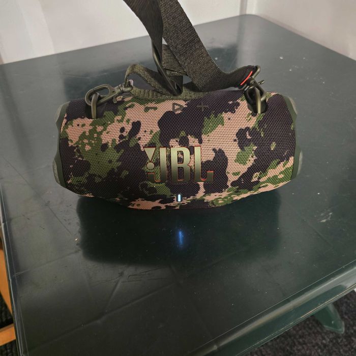 Vind boxa JBL exttreme 4