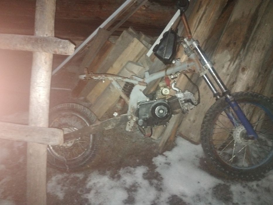 Vand sau dezmembrez cross 125cc defect