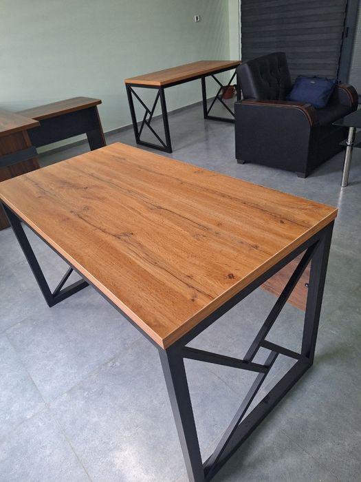 Loft stol va stullar