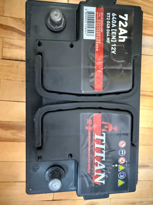 Акумулатор Titan 72Ah 640A 12V