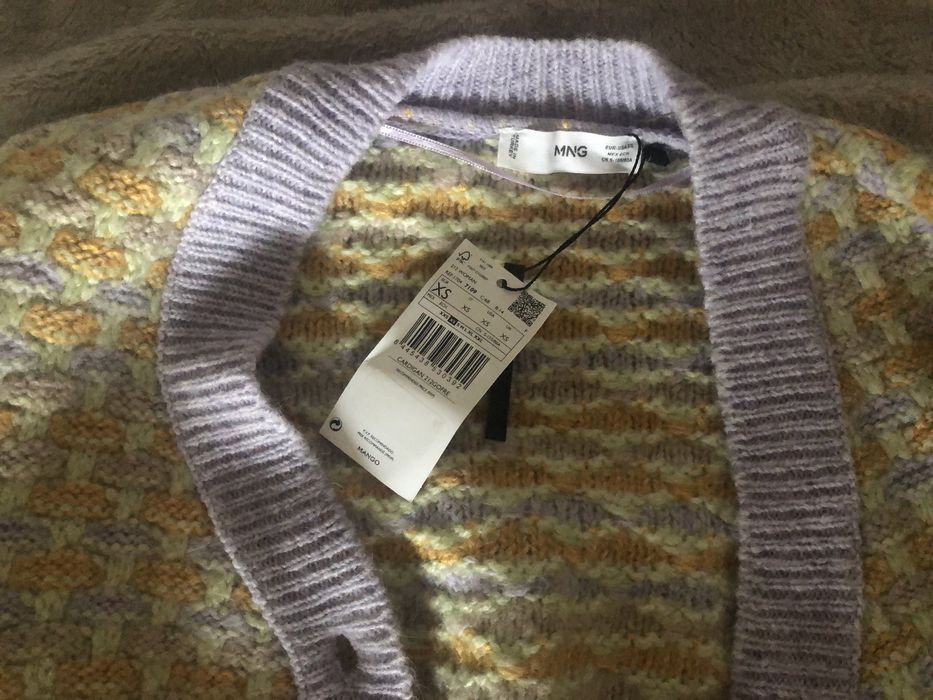 Pulover Mango nou