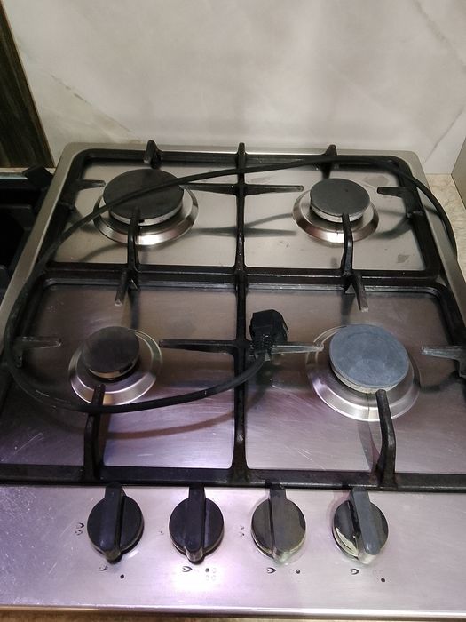 Продам не дорого варочную панель.