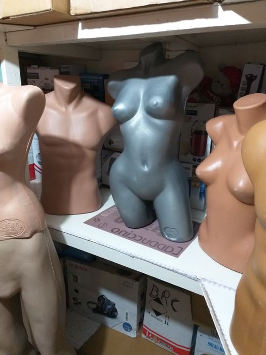 Corpuri Manechine Barbati Femei