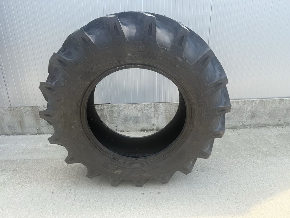 Anvelopa 13.6 r24 ozka