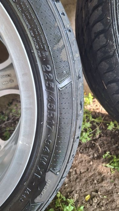 Диски и шины на мерседес.